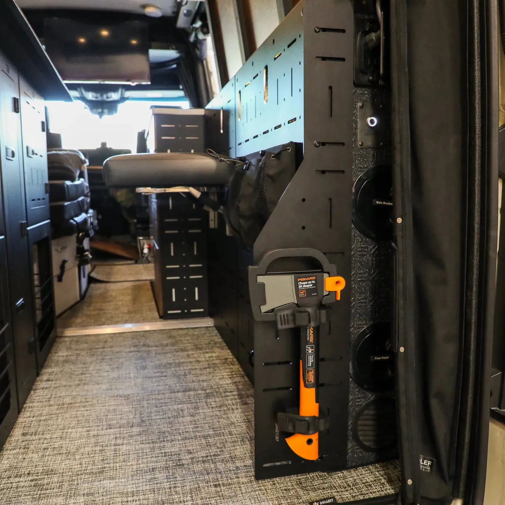 GSS™ Pro - Garage Storage System For The Storyteller Mode with Gear Wall / Seating