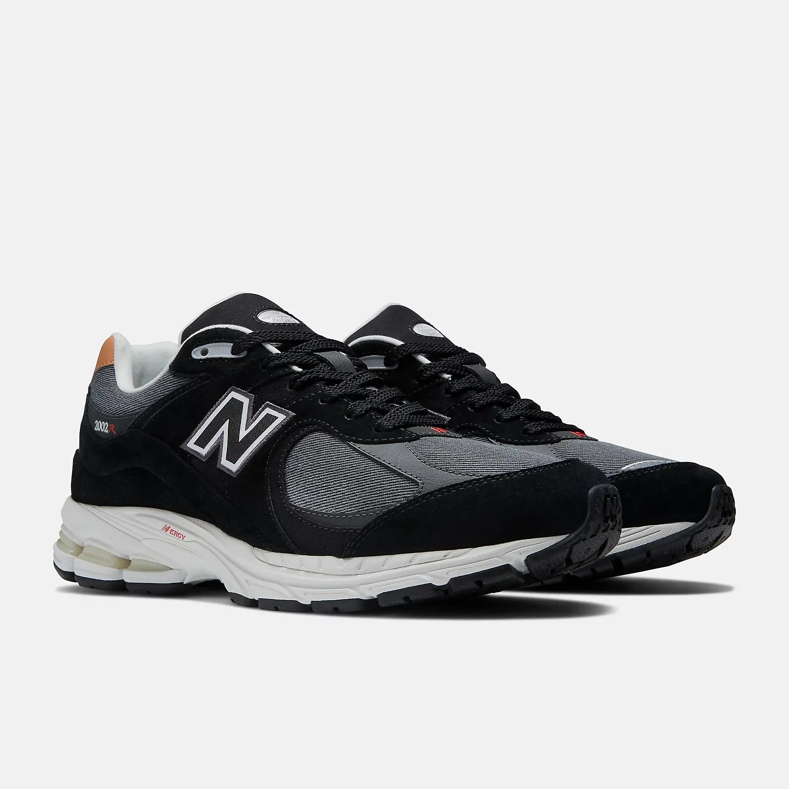 New Balance Men's 2002R Shoes - Black / Sepia / Magnet